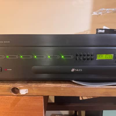 Niles NILES ZR-4630 Multi Zone 6 Channel Power Amplifier image 1
