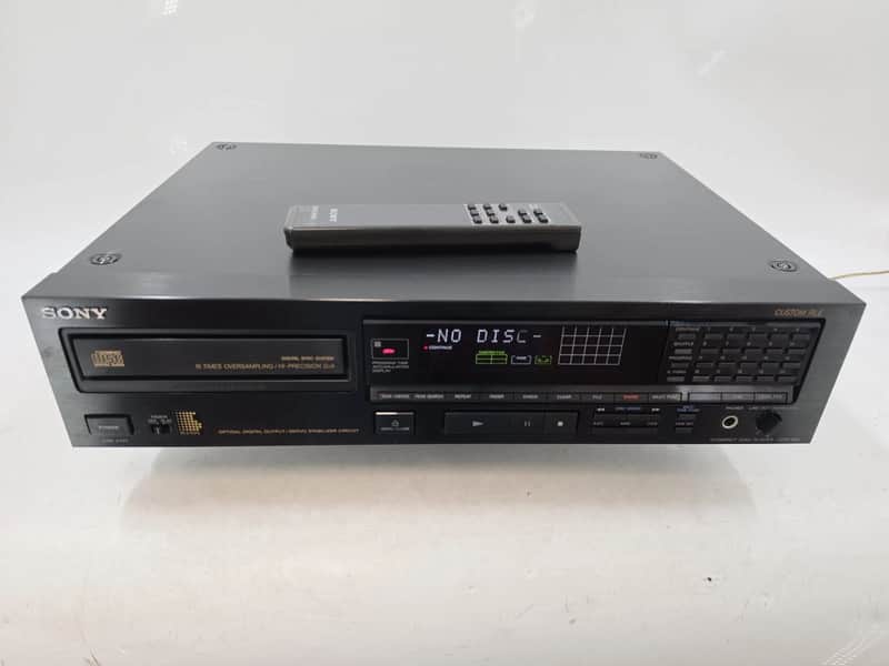 Sony CDP-990 Compact Disc Player w/ Remote Bundle - Tested - RV-0420