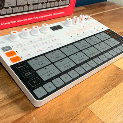 [Mint] IK Multimedia UNO Drum Analog/PCM Drum Machine w/ Sound Libraries image 2