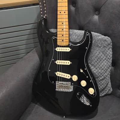 Fender Player 2 Limited Edition Stratocaster 2026 - Black image 1