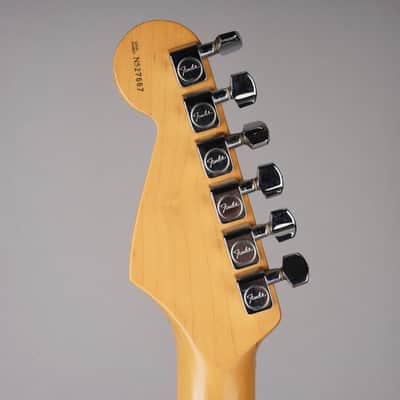 Fender American Standard Stratocaster - Limited - 1995 - Burgundy Mist w/Matching Headstock image 10