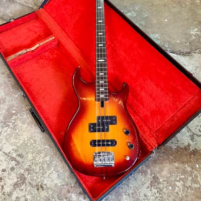 Yamaha  BB-2000 Broad Bass c 1978 Sunburst original vintage USA image 4