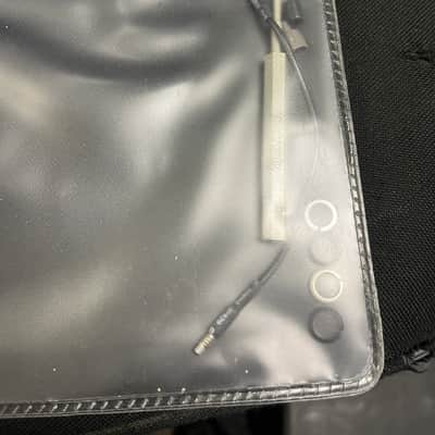 Tektronix 2335 100 MHz Oscilloscope (No Probes) image 5