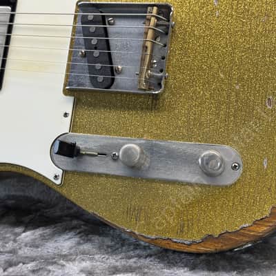 2001 Fender Custom Shop - 51 Nocaster Lefty - Heavy Relic Goldsparkle Refin by Nick Page - ID 5753 image 4