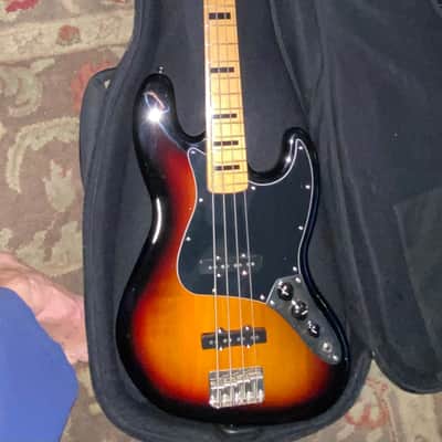 Squier Jazz bass image 2