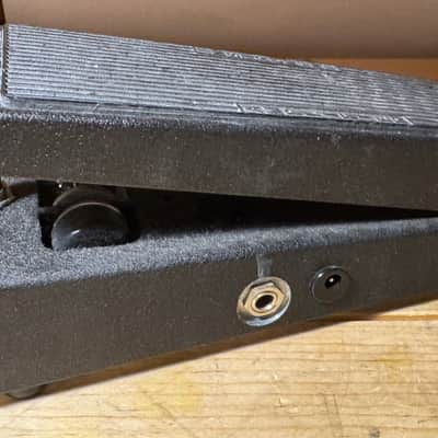 Area 51 "All-options" Wah | ONE WAH TO RULE THEM ALL image 3