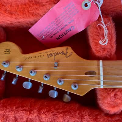 Fender American Vintage '57 Stratocaster 1990s - 2-Color Sunburst image 3