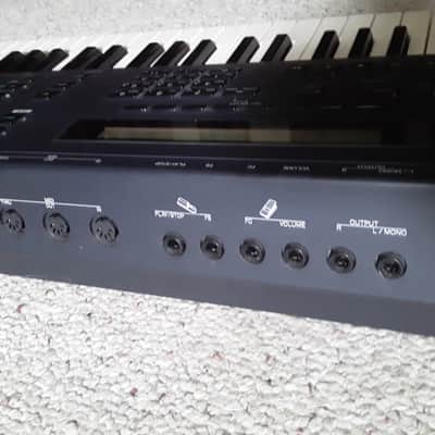 Yamaha Vintage Digital FM Keyboard/Workstation Synthesizer - (Extremely Clean) Came from Pro Studio image 12