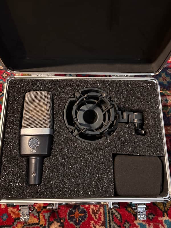 AKG C214 Large Diaphragm Cardioid Condenser Microphone 2010s - Black image 1