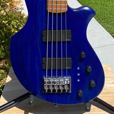 Warmoth Z Bass 5-String Bass Guitar image 17