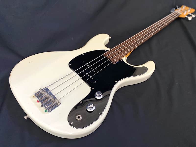 2000s Mosrite Mark II Bass in great condition RAMONES | Reverb
