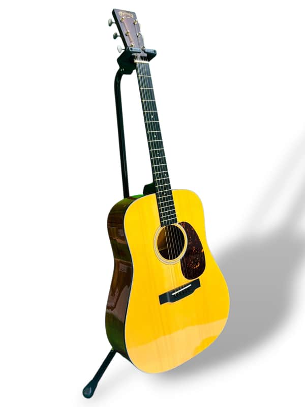 Martin Custom Shop D-18