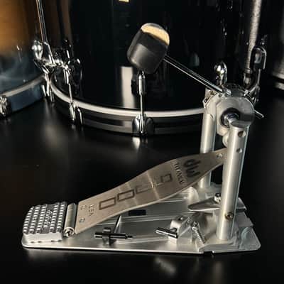 RARE DW 9000 Titanium 30th Anniversary Single Pedal image 5
