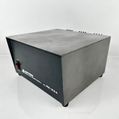 Astron RS-20A 20 Amp DC Power Supply image 2