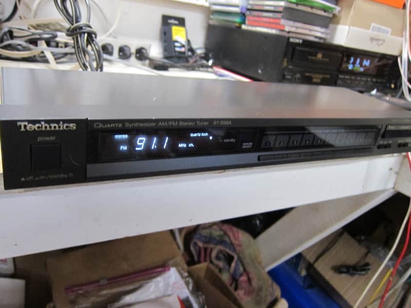 Technics ST-S98A Fm/Am Stereo Tuner Preset Stations, Antenna, Works Well, Quartz Locks in Stations, JAPAN image 1