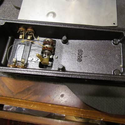 Vintage DeArmond Model 1622 Stereo Volume Pedal Stays In Place NO SCRATCHEY POT Vintage DeArmond Stereo Volume Pedal image 4