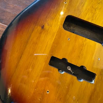 Squier Jazz Bass Body image 19
