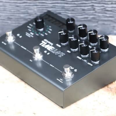 Strymon TimeLine Multidimensional Delay 12 Delay Machines Effect Pedal w/Box image 5