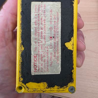MXR Distortion 1980's - Yellow image 2