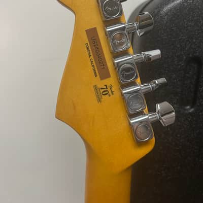Fender American Professional II Stratocaster HSS with Maple Fretboard - Mystic Surf Green image 5