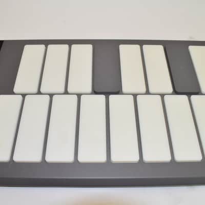Pearl EM1 malletSTATION Adjustable Range Electronic Mallet Controller w/ Case - Previously Owned imagen 4