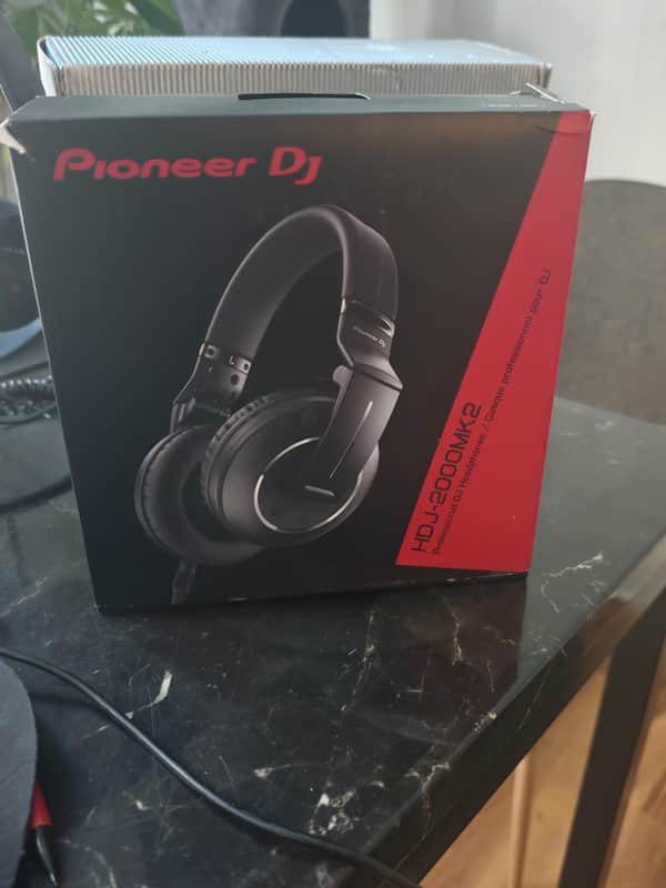 Pioneer HDJ-2000MK2 Reference DJ Headphones 2010s - Black image 1