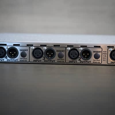 API 3124V 4-Channel Microphone Preamp image 8