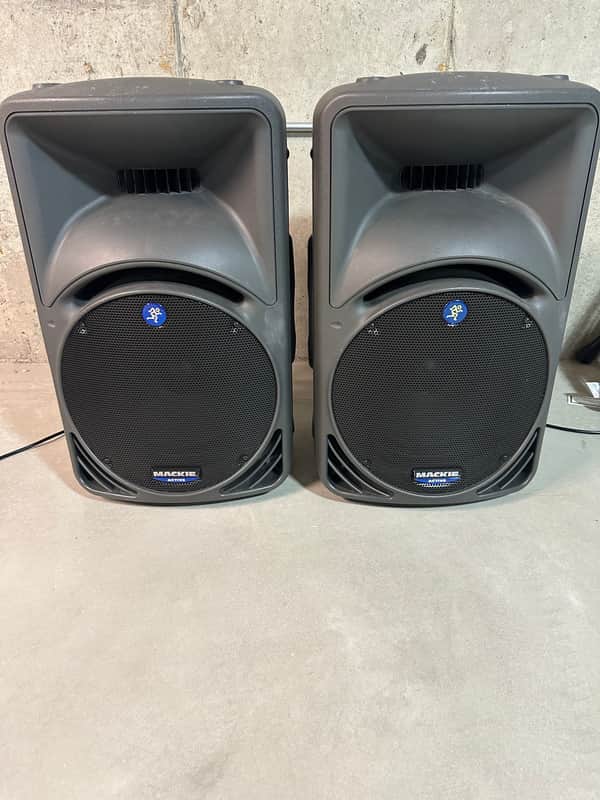 Mackie SRM450 1000-Watt 2-Way Portable Powered Loudspeaker (Pair) image 1