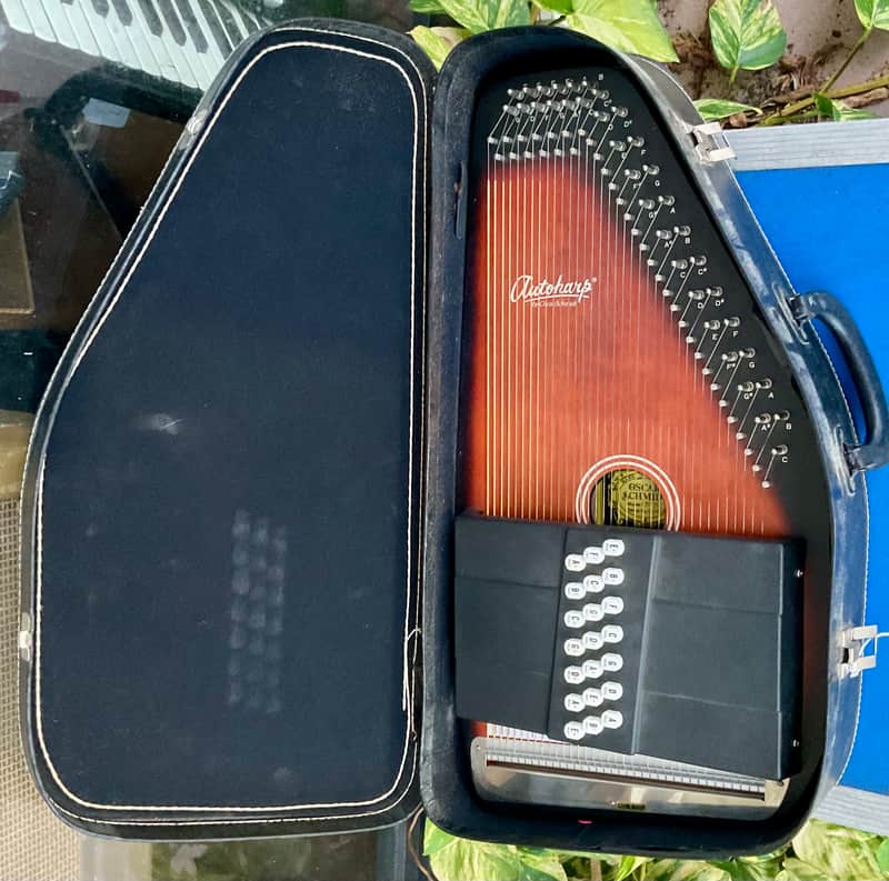 Oscar Schmidt OS-21C 21-Chord Autoharp (Tuned Like an Angel Harp) w/ Case image 1