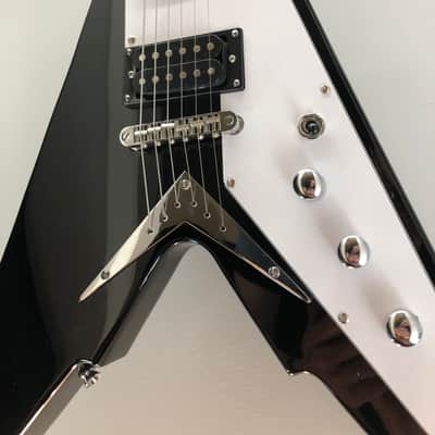 Harley Benton Victory-BK 2022 Gloss Black 2022 Flying V Style Guitar image 1