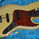 Fender American Vintage '62 Jazz Bass 1983 Vintage White