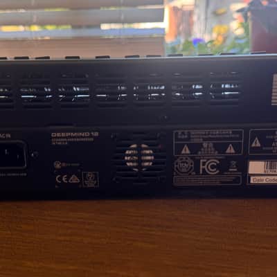 Behringer DeepMind 12 49-Key 12-Voice Polyphonic Analog Synth 2016 - Present - Black image 7