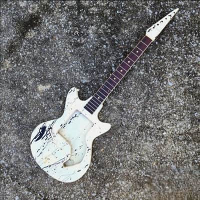 Teisco Victoria Audition 1960s White Splatter image 4