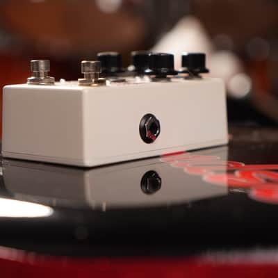 Alexander Pedals History Lesson Delay 2010s - Graphic image 3