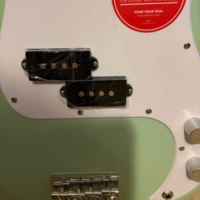 Squier Sonic Precision Bass Pickups and Pots image 3