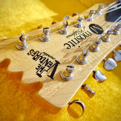 Mosrite Ventures 12 String Vintage 1966 Electric Guitar Mark XII Near Mint Pearl White with HSC image 14