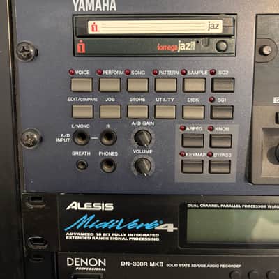 Yamaha EX5R Realtime Control Synthesizer 1998 - Blue image 5