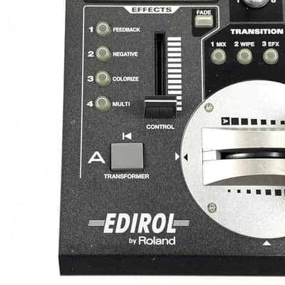 Edirol by Roland V-8 8-channel Video Visual Mixer with Bundle image 5