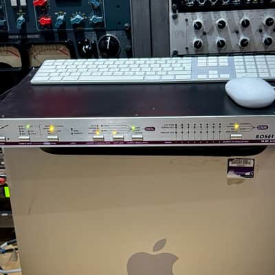 Apogee Rosetta 800 192kHz 8-Channel AD/DA Converter 2000s - Silver image 1