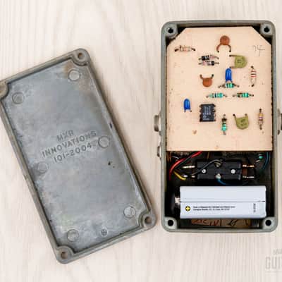 1981 MXR Distortion Plus + Block Logo Vintage Distortion Guitar Effects Pedal w/ Box, Manual image 8