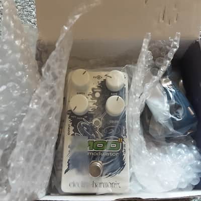 Electro-Harmonix Mod 11 Modulator 2019 - Present - Graphic image 3