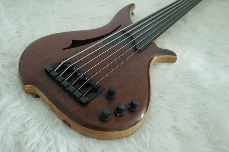 Price drop! Tune WB6 Fretless Natural image 1