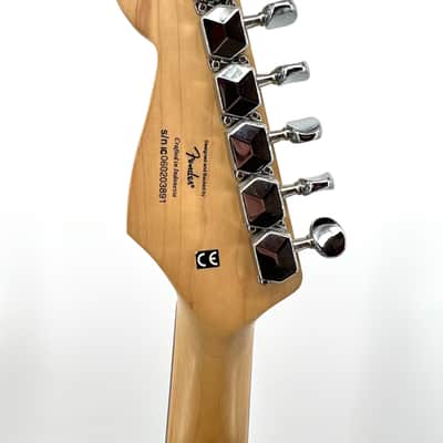 Squier Affinity Mini Stratocaster 2006 - Torino Red image 11