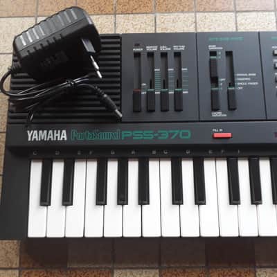 Clavier Yamaha Portasound PSS-370 image 5