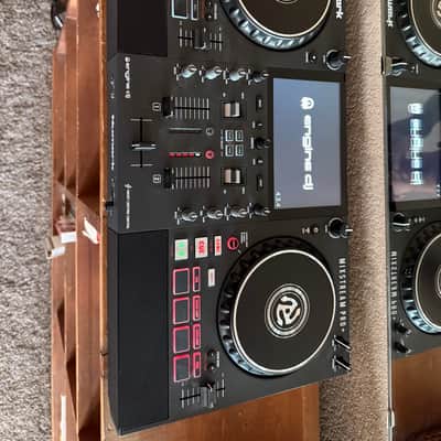 Numark Mixstream Pro+ 2-Channel Standalone Streaming DJ Console Present Black image 5