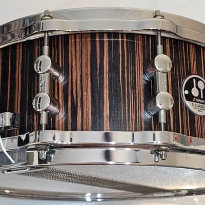 Sonor SC 10 1406 SDWD S Classix 14"x 6" Scandinavian Birch Snare in Ebony Veneer w/ Hella Hoops image 6