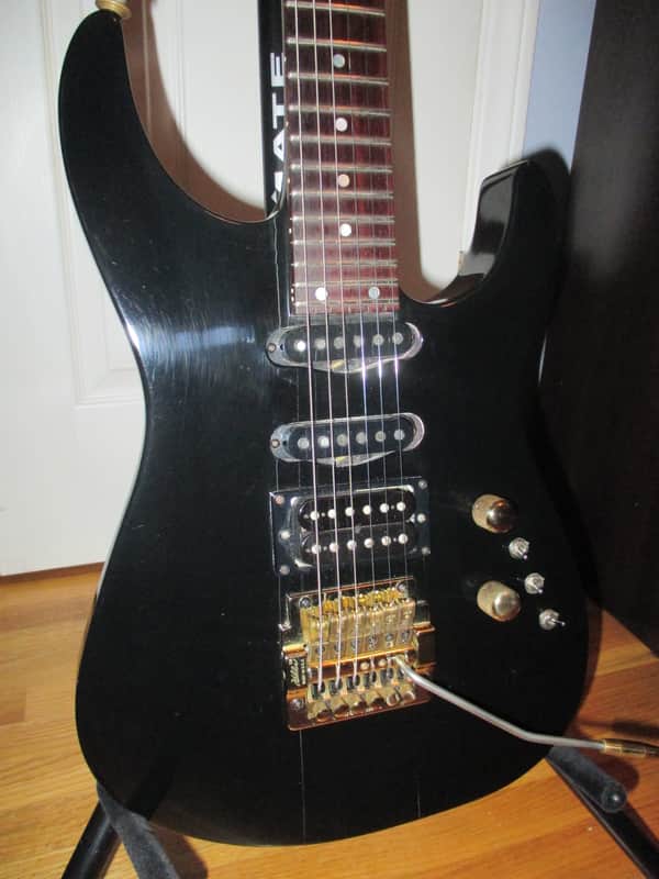 Jackson Soloist 1984 Black & Gold Bild 1