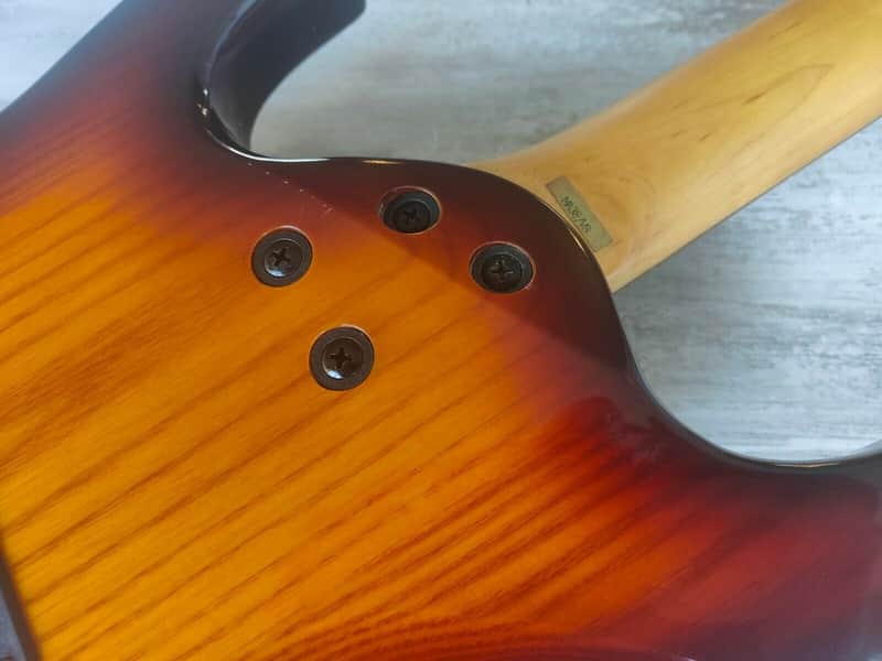 Aria Pro II Magna Series MA38/VS Superstrat (Violin Sunburst) | Reverb