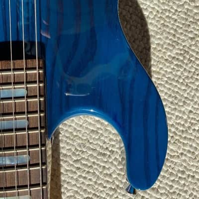 Line 6 Variax  700 2004 - Trans Blue image 4
