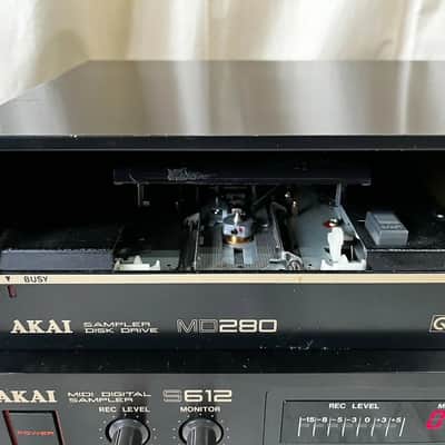 Akai S612 MIDI DIGITAL SAMPLER & MD280 SAMPLER DISK DRIVE w/ disk Bild 5
